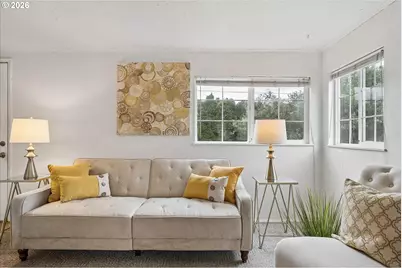 297 S 43rd St, Springfield, OR 97478 - Photo 11