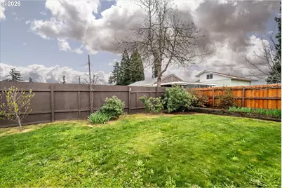 297 S 43rd St, Springfield, OR 97478 - Photo 31