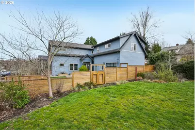 2046 SE 51st Ave, Portland, OR 97215 - Photo 43