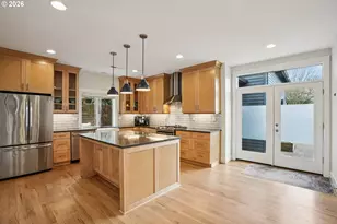 2046 SE 51st Ave, Portland, OR 97215 - Photo 15