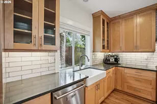 2046 SE 51st Ave, Portland, OR 97215 - Photo 13