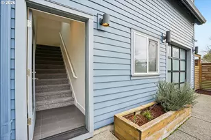 2046 SE 51st Ave, Portland, OR 97215 - Photo 33