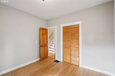 6013 NE Milton St, Portland, OR 97213 - Photo 13