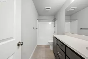 1524 SE Honeysuckle Loop, Warrenton, OR 97146 - Photo 31