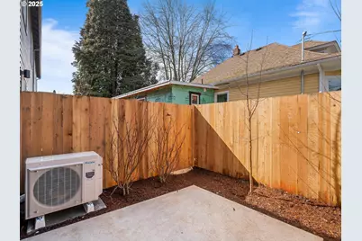 1660 SE Umatilla #3, Portland, OR 97202 - Photo 11