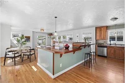 1089 SW Halsey St, Troutdale, OR 97060 - Photo 17