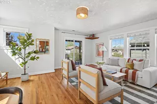 1089 SW Halsey St, Troutdale, OR 97060 - Photo 11