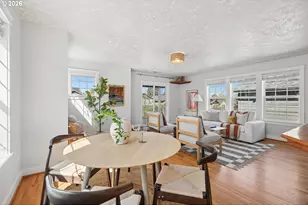 1089 SW Halsey St, Troutdale, OR 97060 - Photo 9