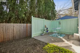 1089 SW Halsey St, Troutdale, OR 97060 - Photo 35