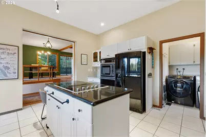 12 Saint Helens Cir, Lake Oswego, OR 97035 - Photo 13