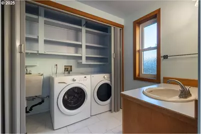 5740 Palisades Dr, Lincoln City, OR 97367 - Photo 21