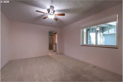 5740 Palisades Dr, Lincoln City, OR 97367 - Photo 19