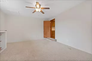 5740 Palisades Dr, Lincoln City, OR 97367 - Photo 11