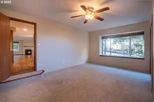 5740 Palisades Dr, Lincoln City, OR 97367 - Photo 11