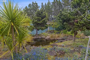 5740 Palisades Dr, Lincoln City, OR 97367 - Photo 39