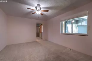 5740 Palisades Dr, Lincoln City, OR 97367 - Photo 21