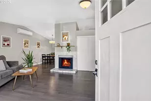 2811 SW Spring Garden St, Portland, OR 97219 - Photo 5