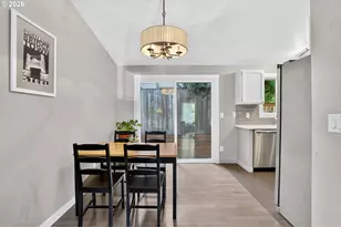 2811 SW Spring Garden St, Portland, OR 97219 - Photo 15