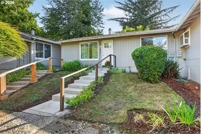 2811 SW Spring Garden St, Portland, OR 97219 - Photo 1