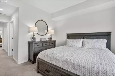 28635 SW Orleans Ave, Wilsonville, OR 97070 - Photo 31