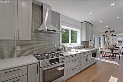 4750 N Kerby Ave, Portland, OR 97217 - Photo 37