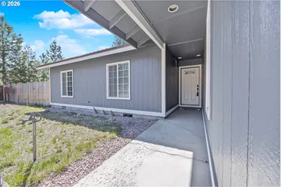 15935 Woodchip Ln, La Pine, OR 97739 - Photo 3