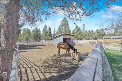 15935 Woodchip Ln, La Pine, OR 97739 - Photo 29