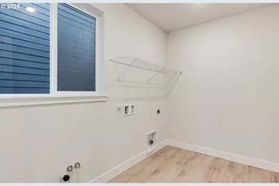 4051 W 4th St, Washougal, WA 98671 - Photo 9