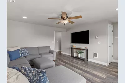 247 Loganberry St, Woodland, WA 98674 - Photo 9