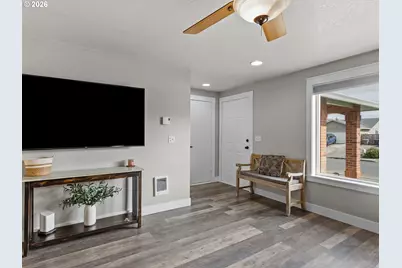 247 Loganberry St, Woodland, WA 98674 - Photo 11