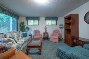 81499 Territorial Hwy, Eugene, OR 97405 - Photo 19