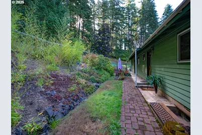 81499 Territorial Hwy, Eugene, OR 97405 - Photo 9