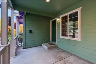 360 NE 78th Ave, Portland, OR 97213 - Photo 7