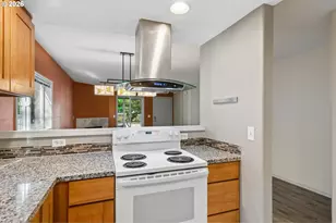 360 NE 78th Ave, Portland, OR 97213 - Photo 17
