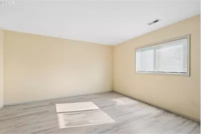 360 NE 78th Ave, Portland, OR 97213 - Photo 27