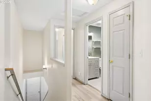 360 NE 78th Ave, Portland, OR 97213 - Photo 13