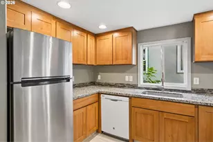 360 NE 78th Ave, Portland, OR 97213 - Photo 15