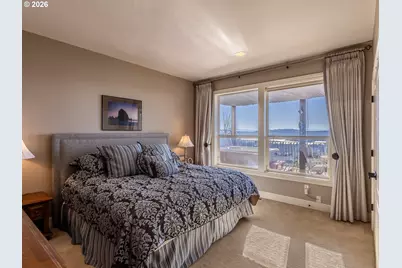 430 N Y St, Washougal, WA 98671 - Photo 37