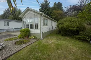 1210 SE 48th Pl, Lincoln City, OR 97367 - Photo 5