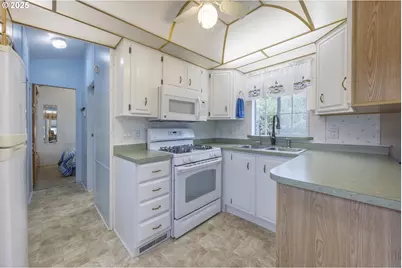 1210 SE 48th Pl #10, Lincoln City, OR 97367 - Photo 11