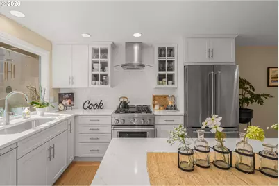 19 Bloch Ter, Lake Oswego, OR 97035 - Photo 15