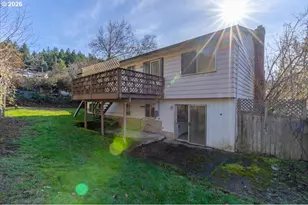 1645 SW 27th St, Gresham, OR 97080 - Photo 45