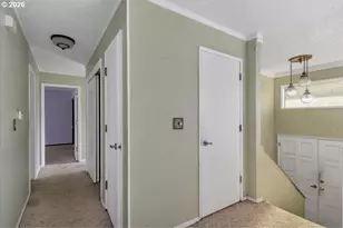 1645 SW 27th St, Gresham, OR 97080 - Photo 25