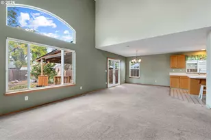 240 E Jersey St, Gladstone, OR 97027 - Photo 9