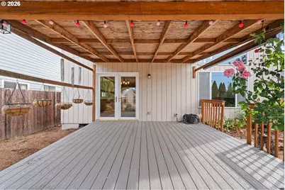 240 E Jersey St, Gladstone, OR 97027 - Photo 31
