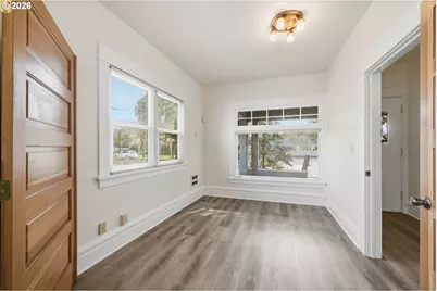 245 W 13th Ave, Eugene, OR 97401 - Photo 9