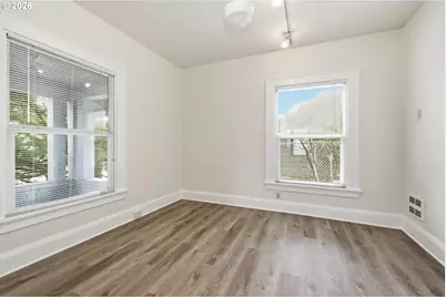 245 W 13th Ave, Eugene, OR 97401 - Photo 19