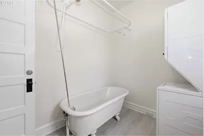 245 W 13th Ave, Eugene, OR 97401 - Photo 27