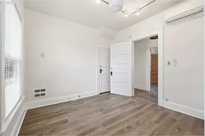 245 W 13th Ave, Eugene, OR 97401 - Photo 21