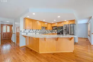 10933 NE Sherwood Dr, Vancouver, WA 98686 - Photo 9